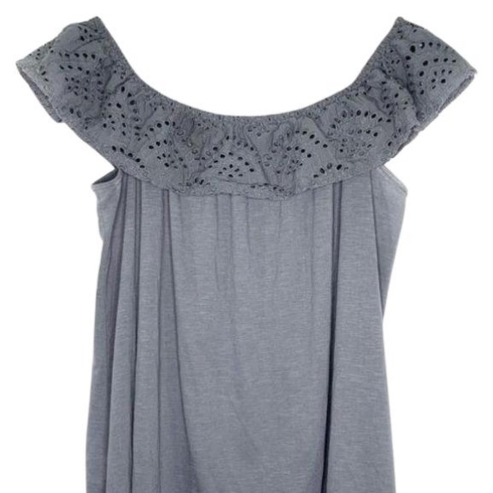 Grey off-shoulder top with lace ruffle, size 18/20
